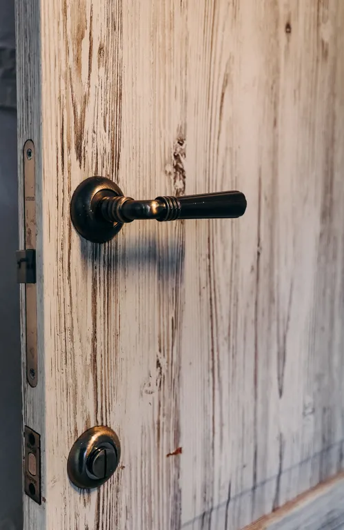 Коттеджу моря: костровая чаша камин детская территория бассейн баттут.