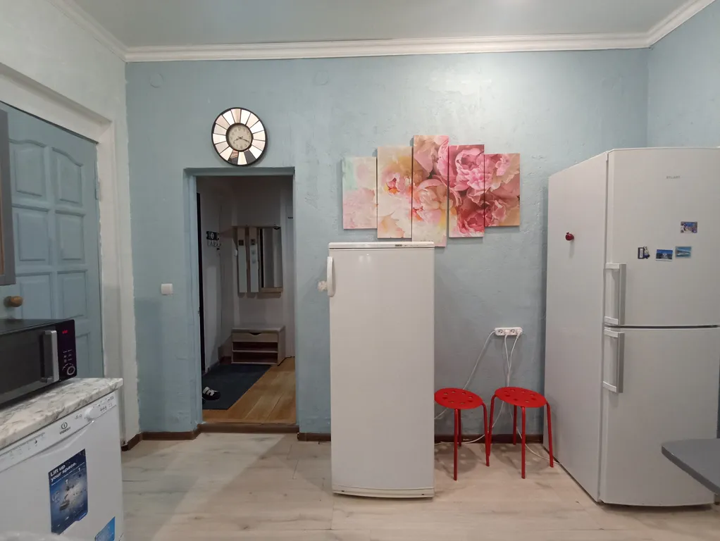 Квартира Квартира в 2 минутах ходьбы от моря, Ждём в гости — Сухум