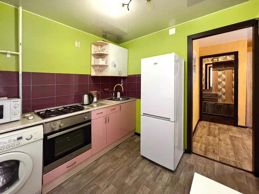 Уютная двухкомнатная квартира в центре рядом с вокзалом и ТЦ Кардинал