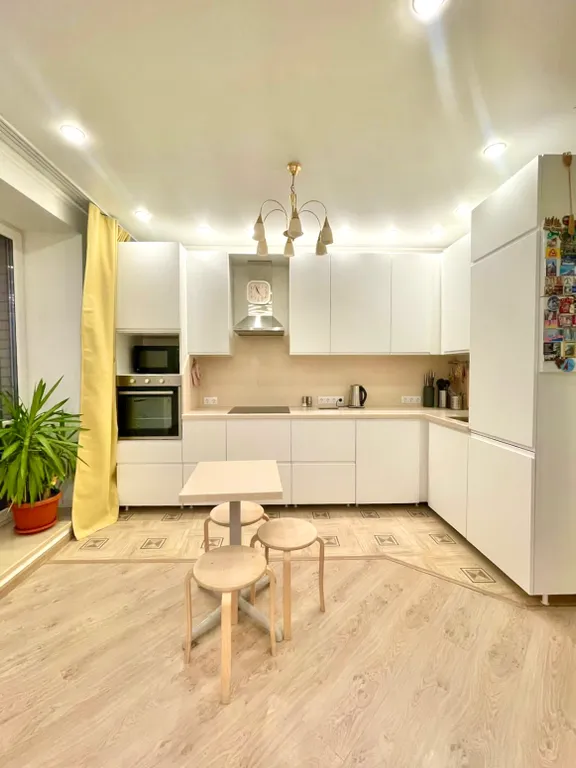 Большая студия на проспекте