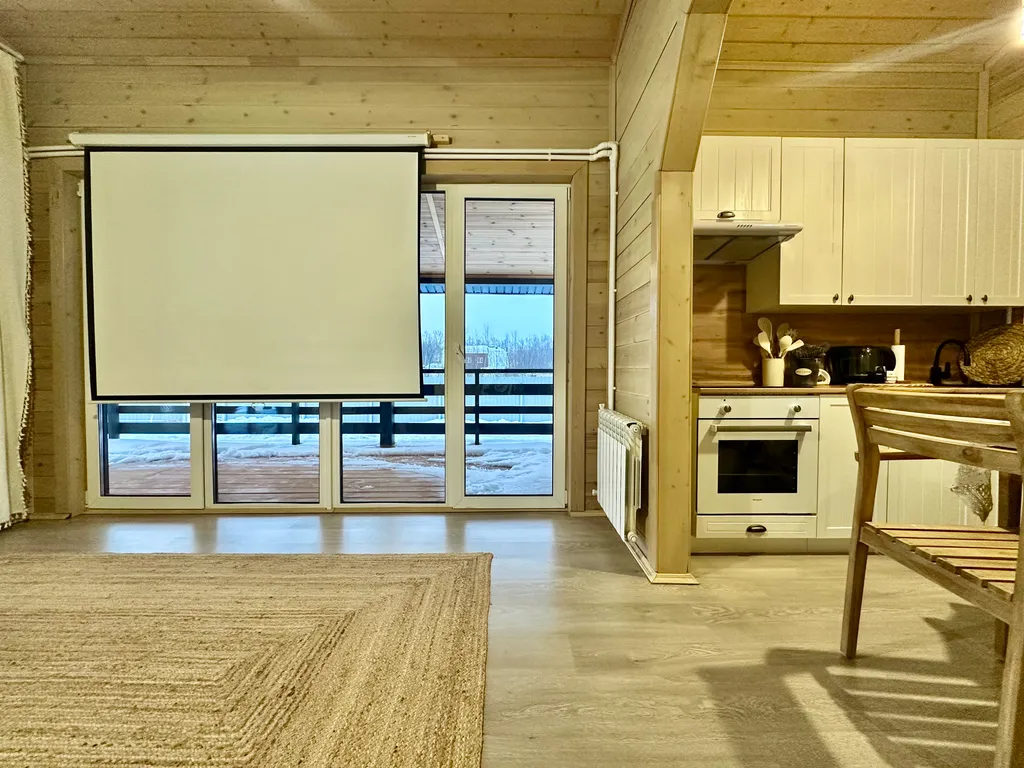 Домик в деревне На Бали Бывали с видом на лес