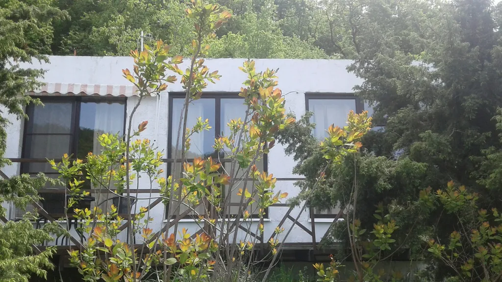 Дом на склоне с сауной