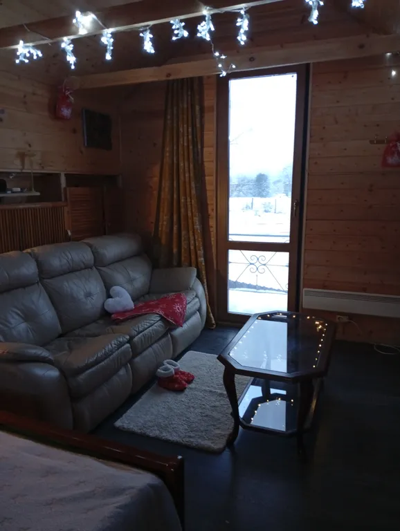 2-к. дом с сауной и балконом на реку