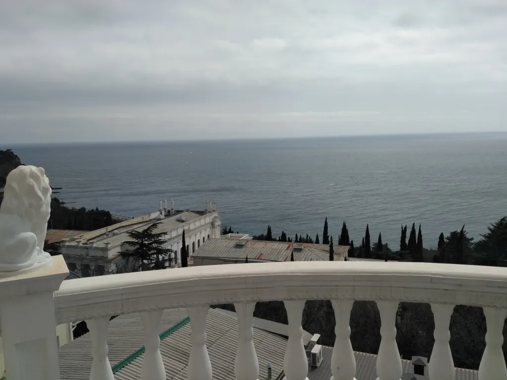 Квартира Пентхаус с шикарным видом на море и горы, бесплатная парковка — аренда посуточно в Гаспра