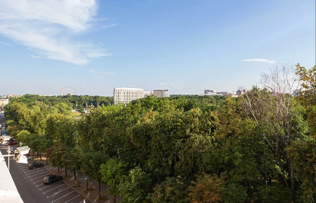 Комфортный апартамент с видом на Свислочь