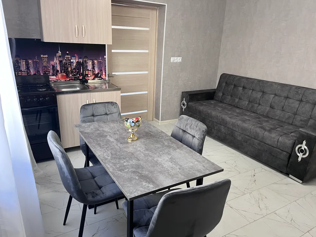 Коттедж Дом после ремонта и с новой мебелью для вашего комфорта — аренда посуточно в Минеральные Воды