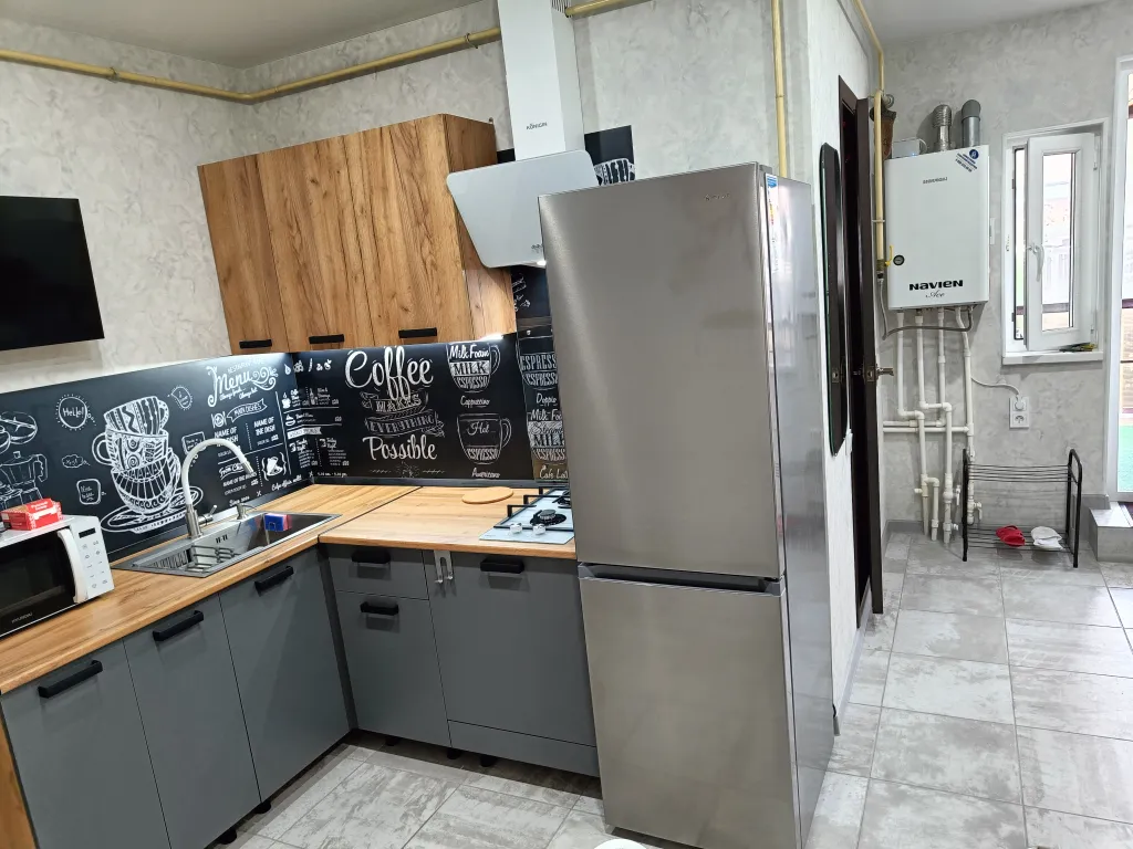 Коттедж Коттедж Этаж двухкомнатный в центре — Геленджик