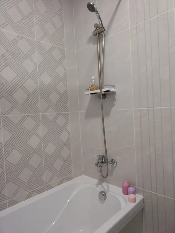 Студия комфорт с видом на горы и бассейнами во дворе