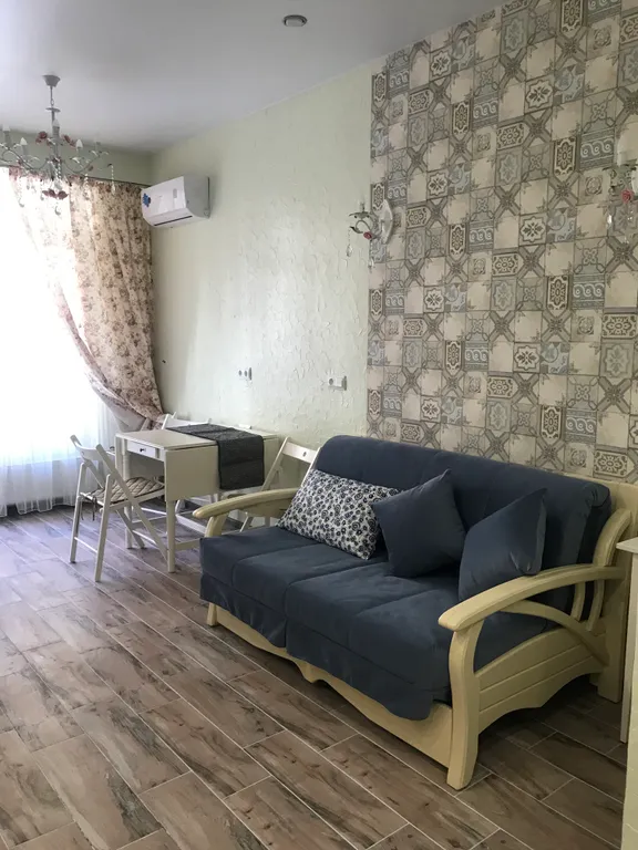 Апартаменты со спальней