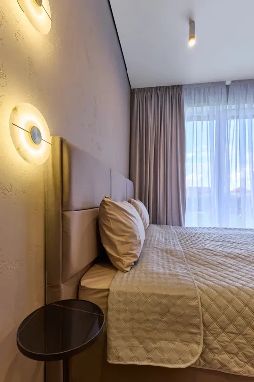 Дом с сауной и террасой а видом на сад