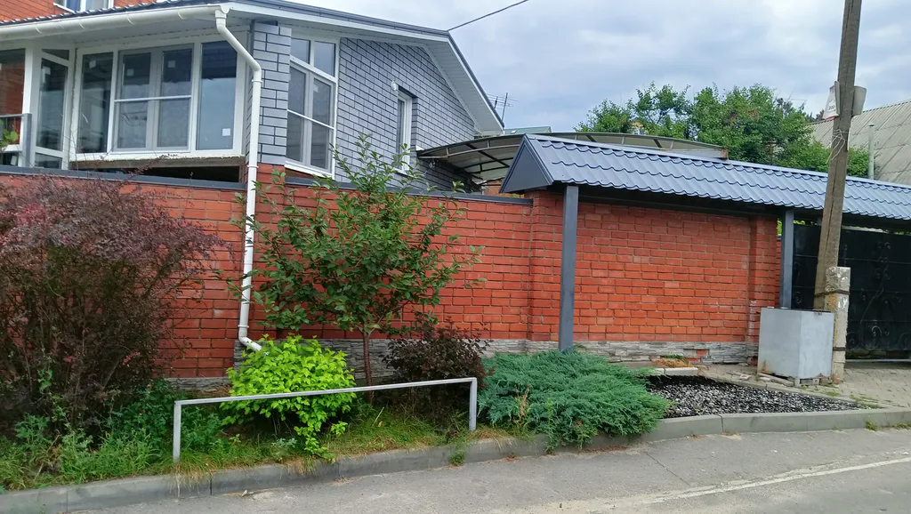 Коттедж Дом в 2-уровнях с сауной и сезонным бассейном — аренда посуточно в Воронеж