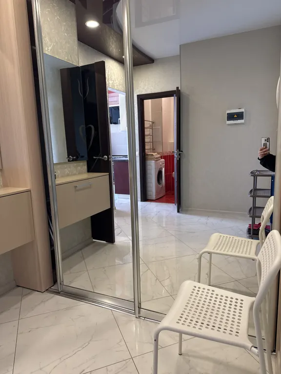 Апартаменты с видом на город с 24 этажа