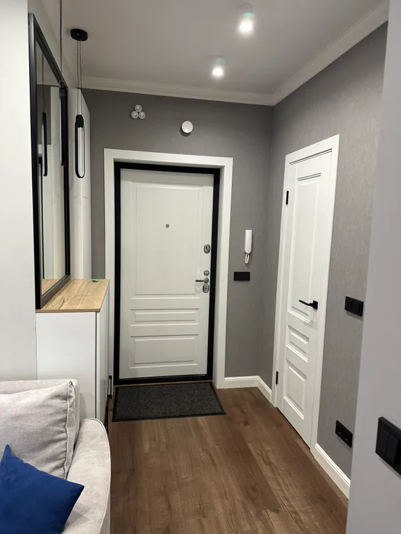 Квартира Квартира-студия с дизайнерским ремонтом на Взлетке — Красноярск