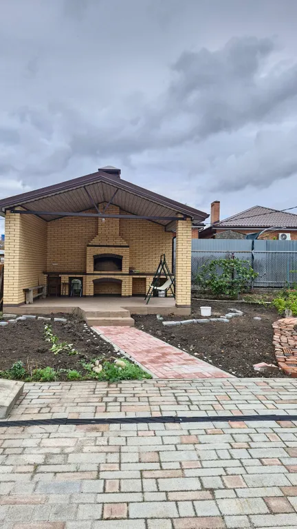 Уютный домик кондитера с мангалом