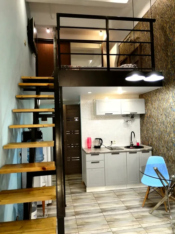 2-этажная студия в стиле Лофт, рядом с набережной реки Волга