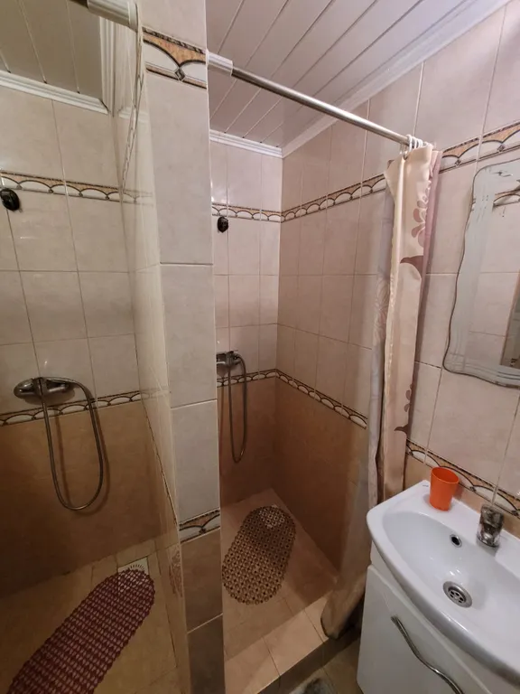 Студия с четырьмя спальнями, с двумя с/у