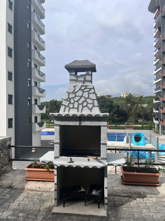 Студия с видом на горы