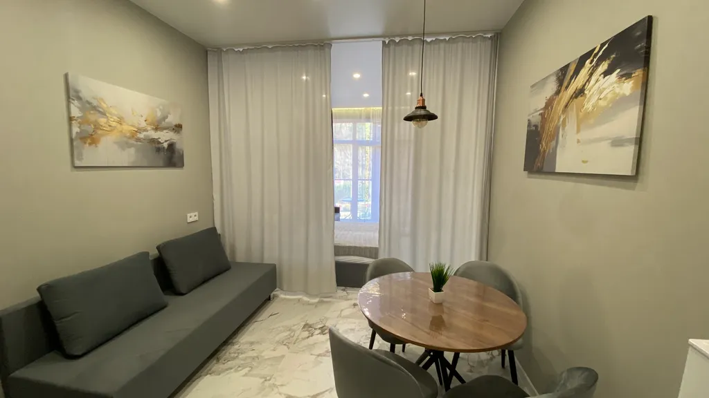 Квартира Просторная и Стильная Квартира в Жилом Комплексе «АллеяПарк» — Мамайский Перевал