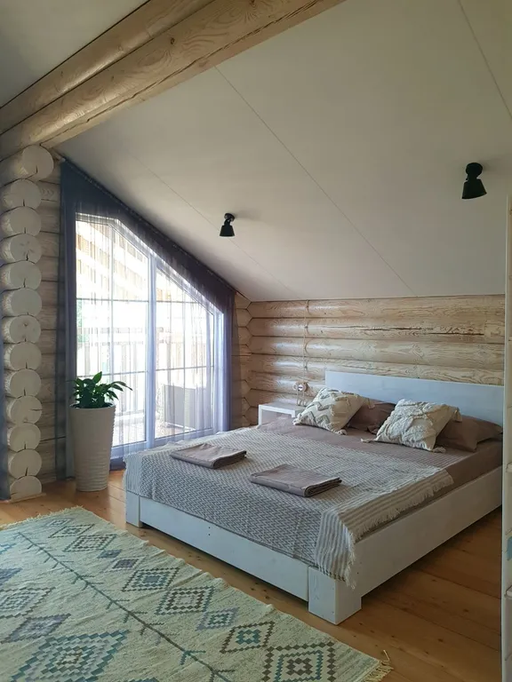 Коттедж у берега моря