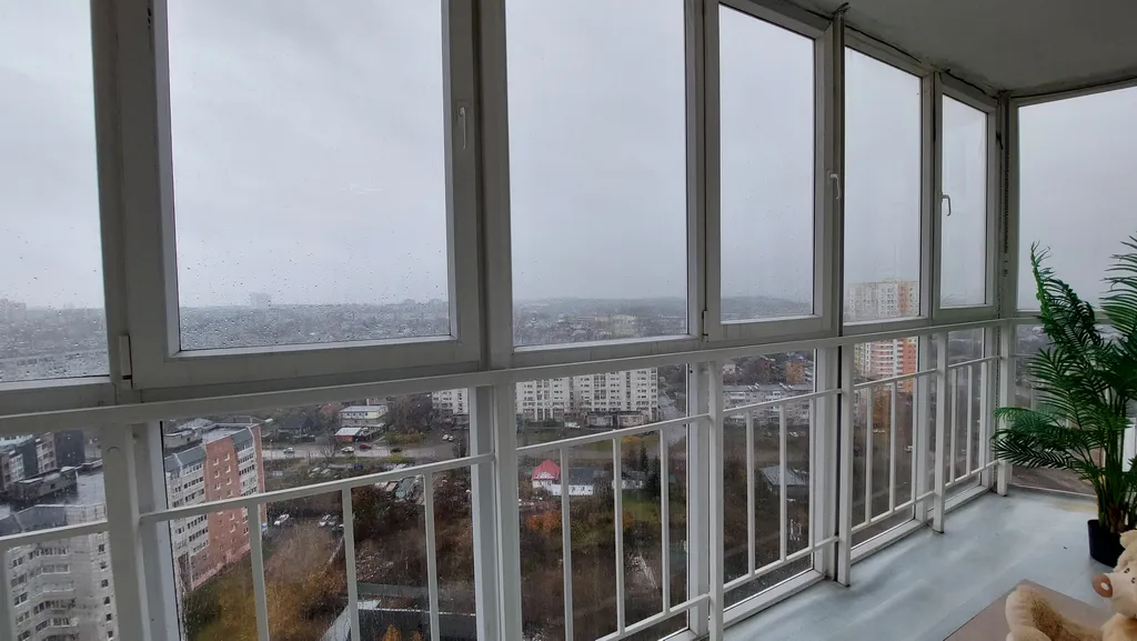 Видовая квартира с большой лоджией