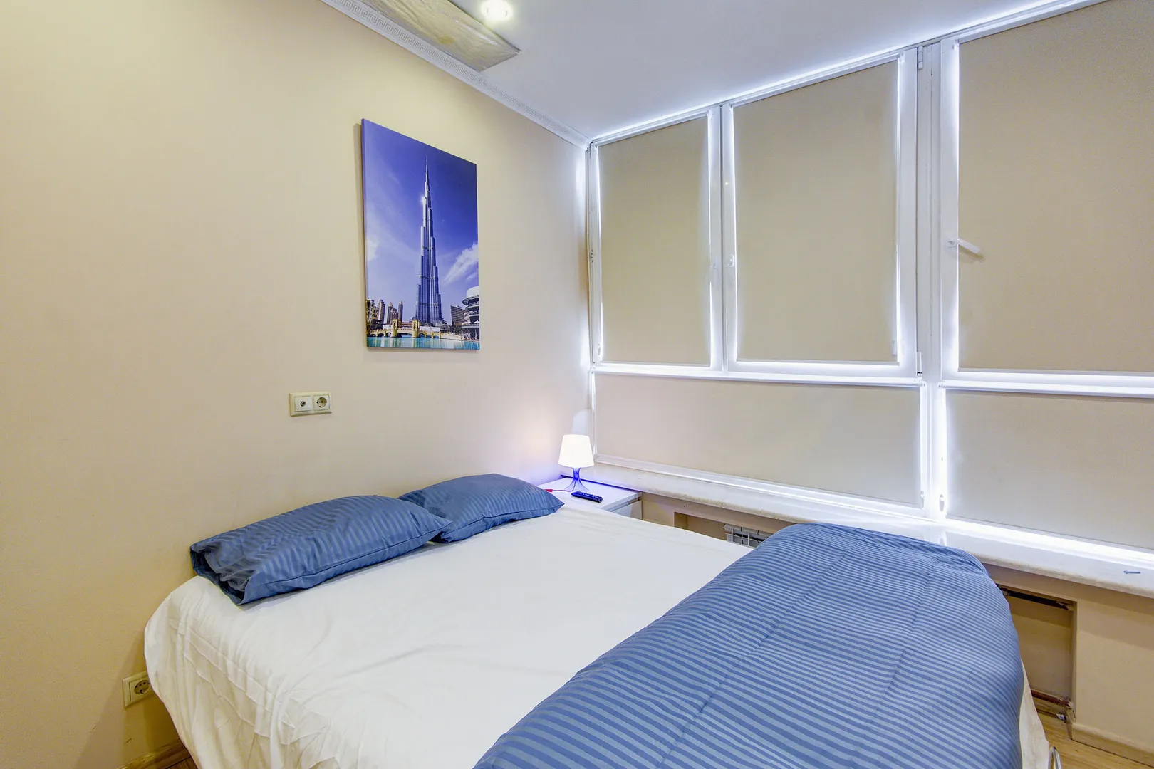 3rd bedroom with 1 queen-sized beds 1,6м  3й Спальни с 1 кровати 1,6м
