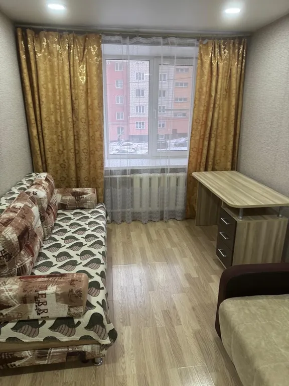 Уютная квартира в центре города, рядом с ЖД вокзалом, Цирком