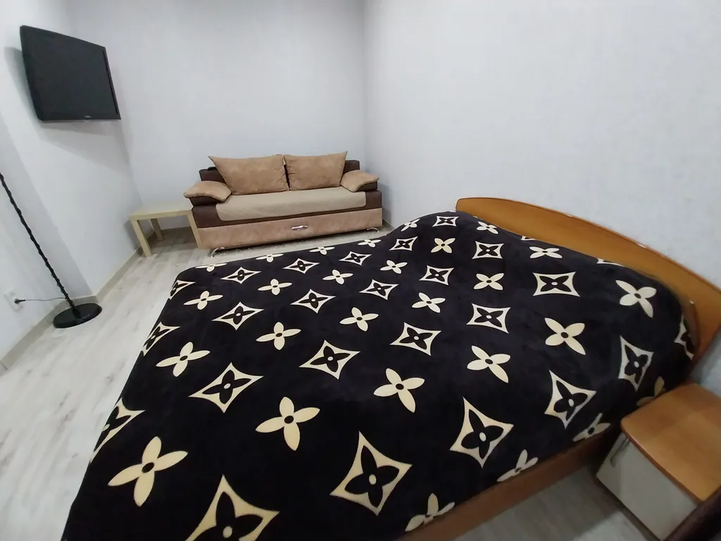 Рядом буртасы, кардиоцентр, термолэнд