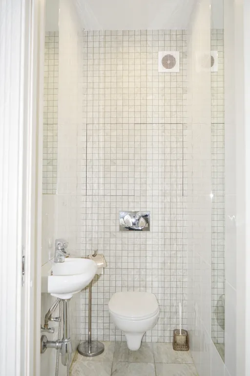 Апартаменты с панорамными окнами на залив