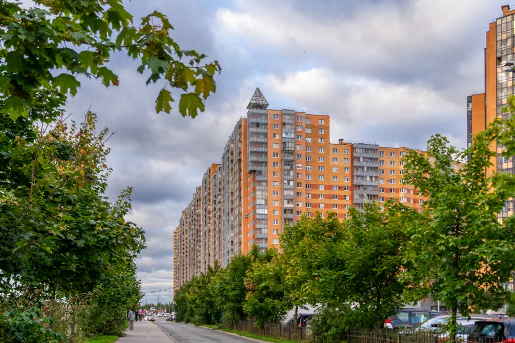 Атмосферная квартира с Алисой и умным светом у метро Дыбенко