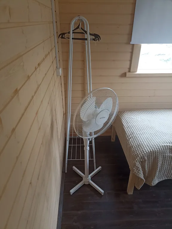 Домик на острове