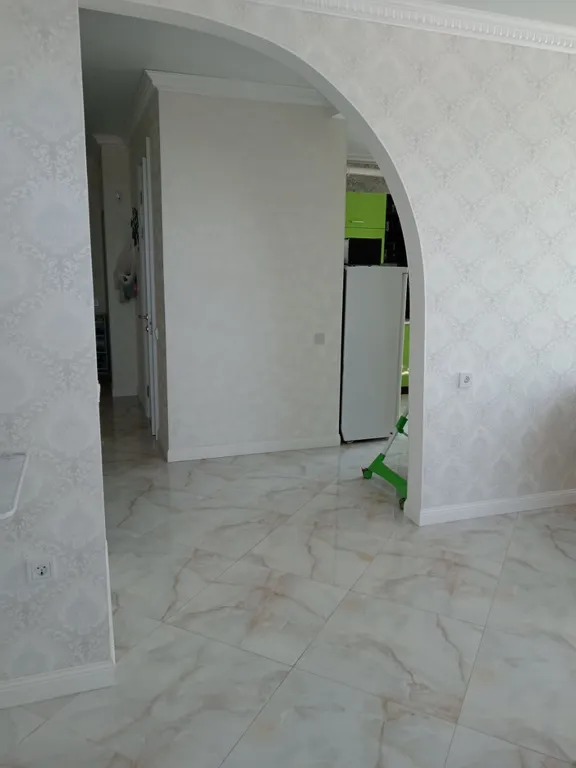 Шикарная огромная квартира с видом на море