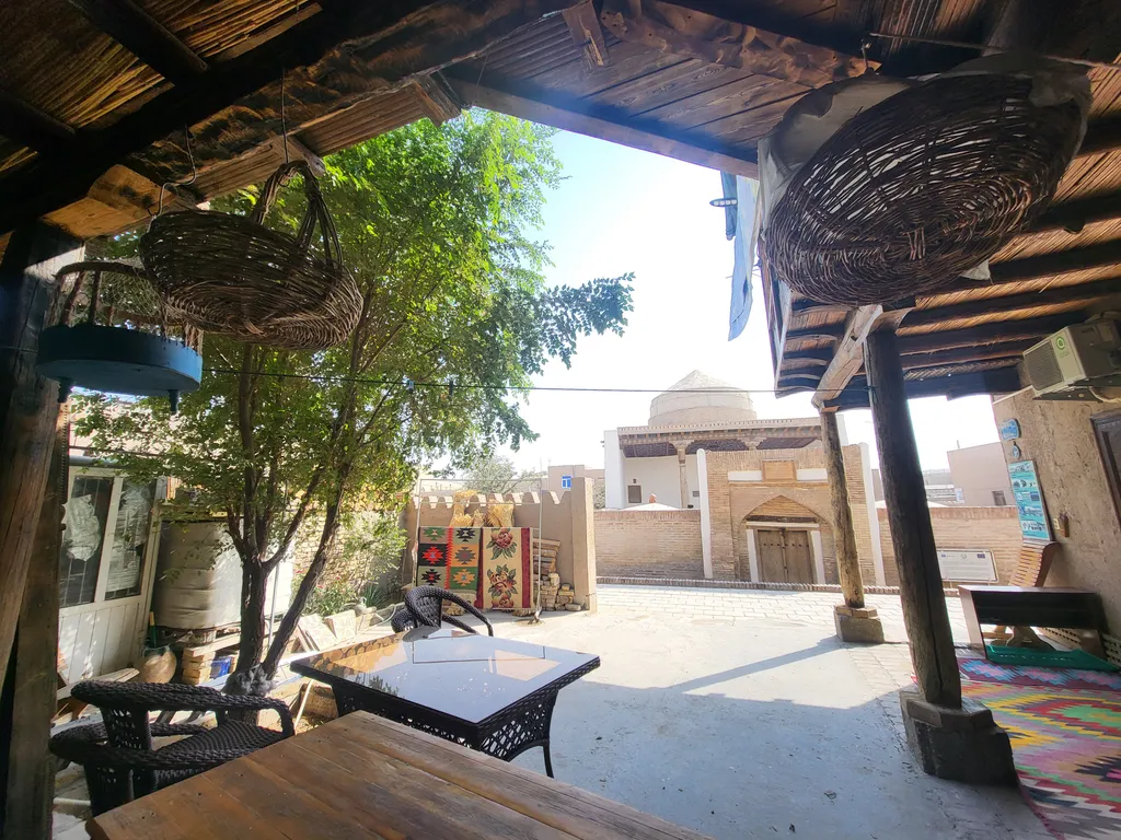 Стандартный номер с душем в ичан-кала