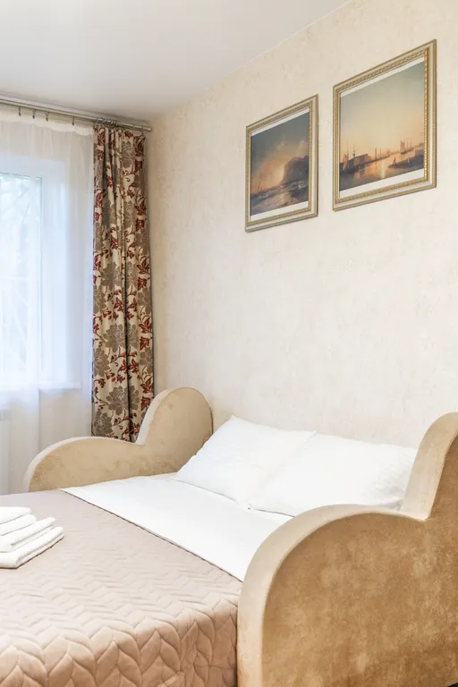 Квартира Апартаменты Quiet House на Урицкого двухкомнатные — Гатчина