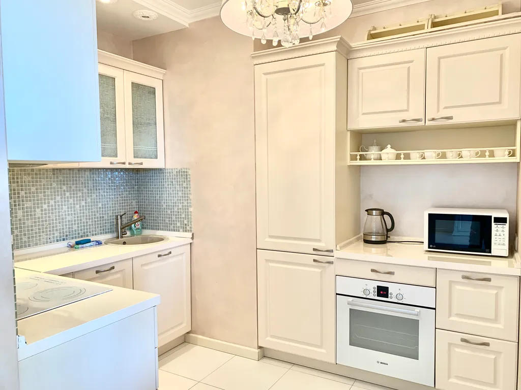 Трехкомнатная квартира в Панорама Парк