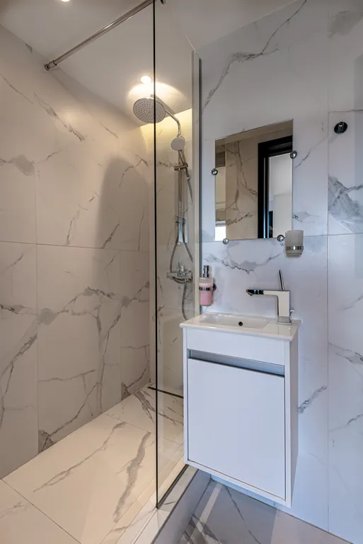 Видовые апартаменты с балконом