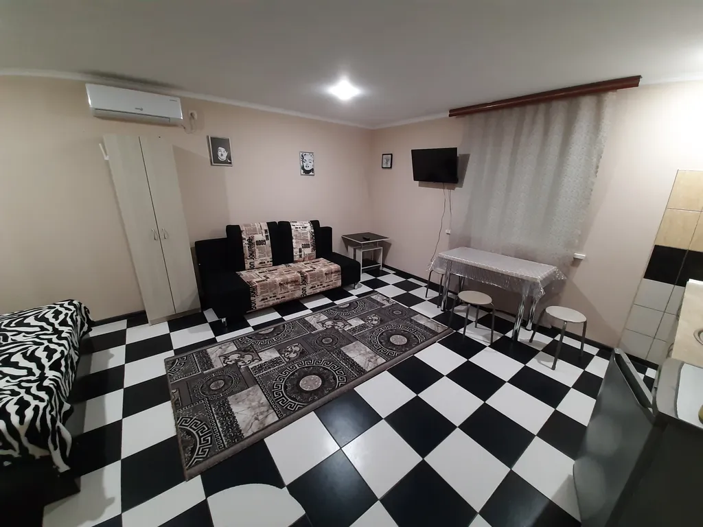 Квартира Комната — аренда посуточно в Керчь