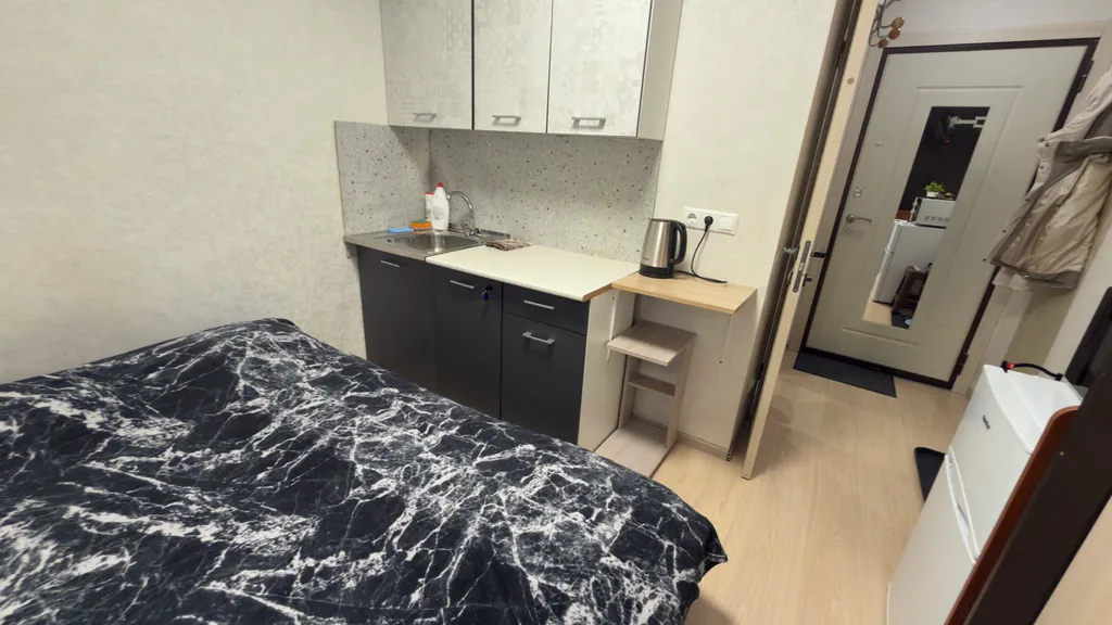 Квартира Квартира Маленькая уютная студия с парковкой — Москва