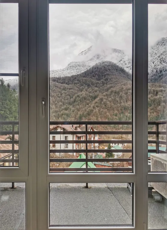 Квартира с видом на Аибгу