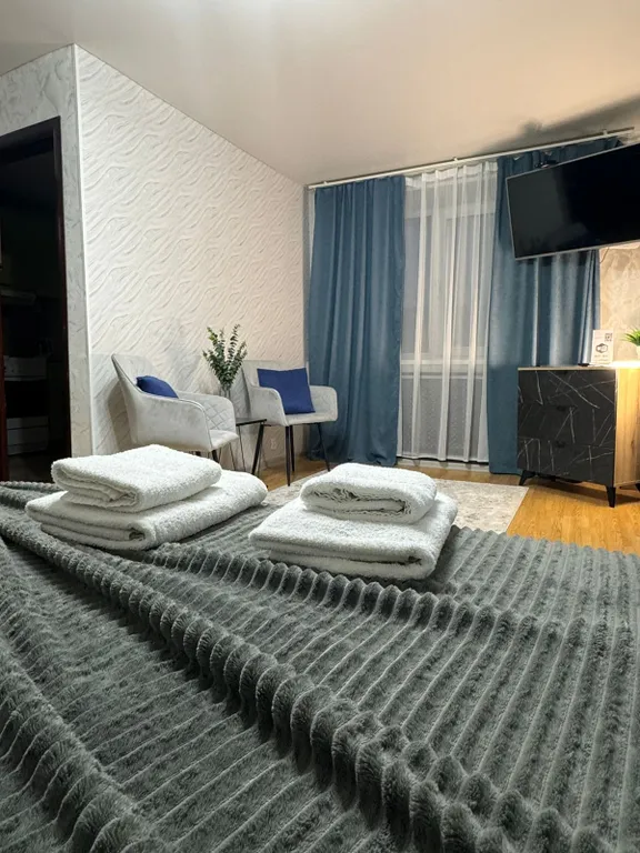 Апартамент на 4 этаже с балконом, вид на вулканы