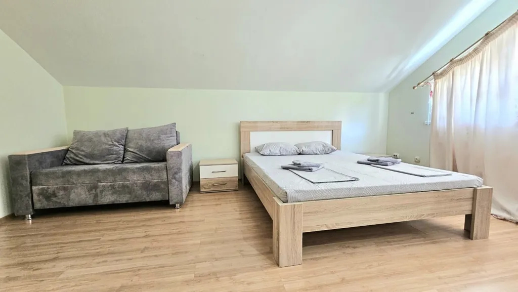 Уютный семейный коттедж в центре города