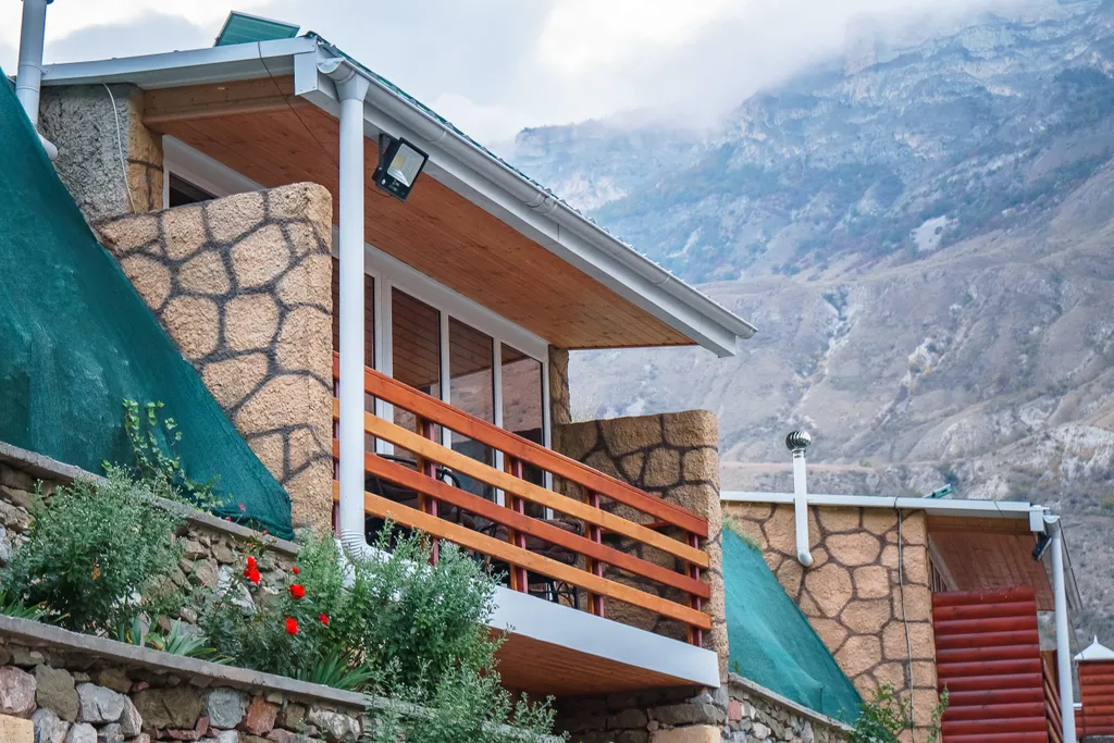 Коттедж с видом на Сулакский каньон