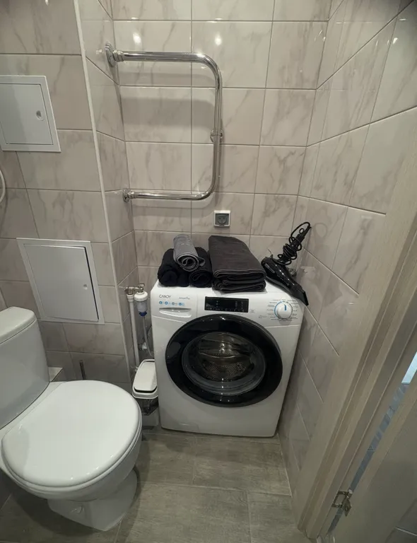 Светлая стильная студия в новом доме