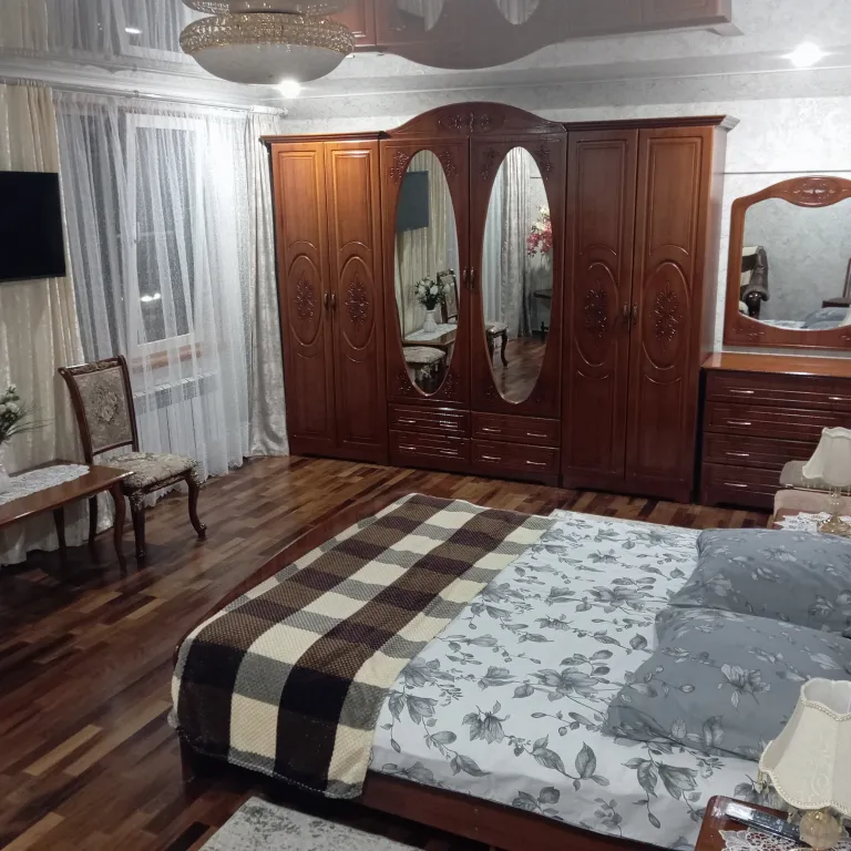 Двухкомнатная квартира на земле.