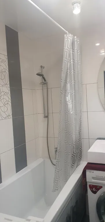 Уютная, трёхкомнатная квартира, на берегу моря