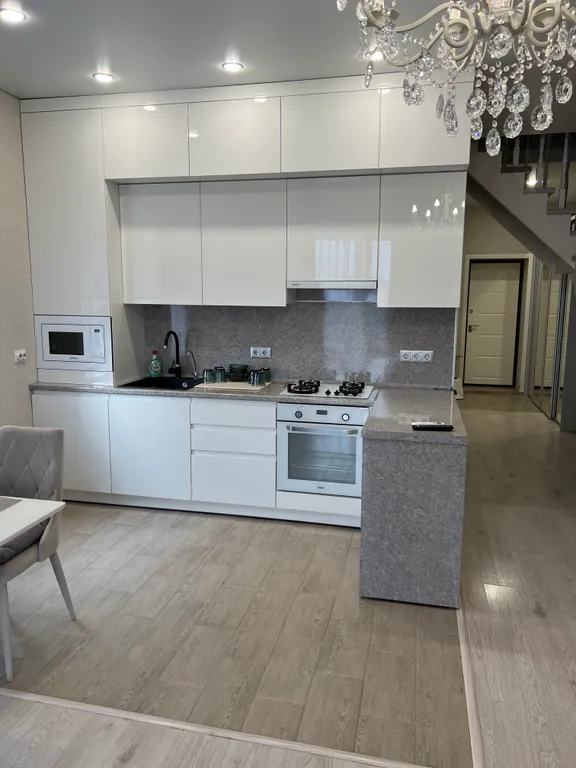 4-комнатный Дом