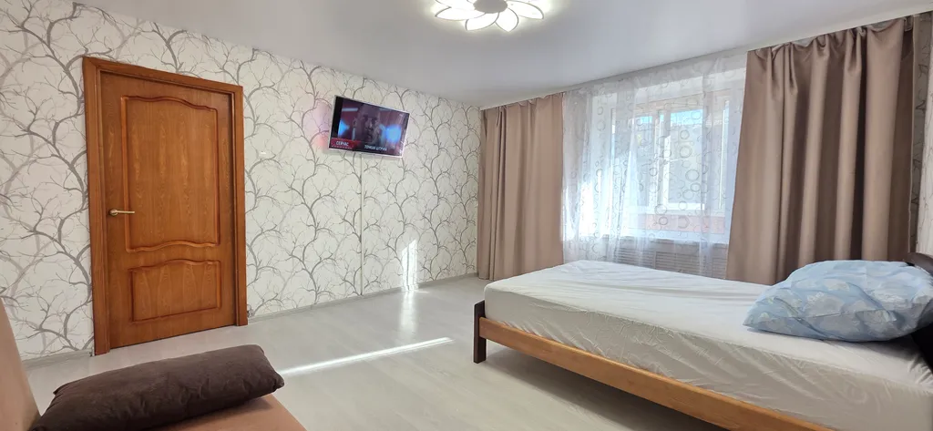 Квартира Двухкомнатная квартира с балконом — Колпино