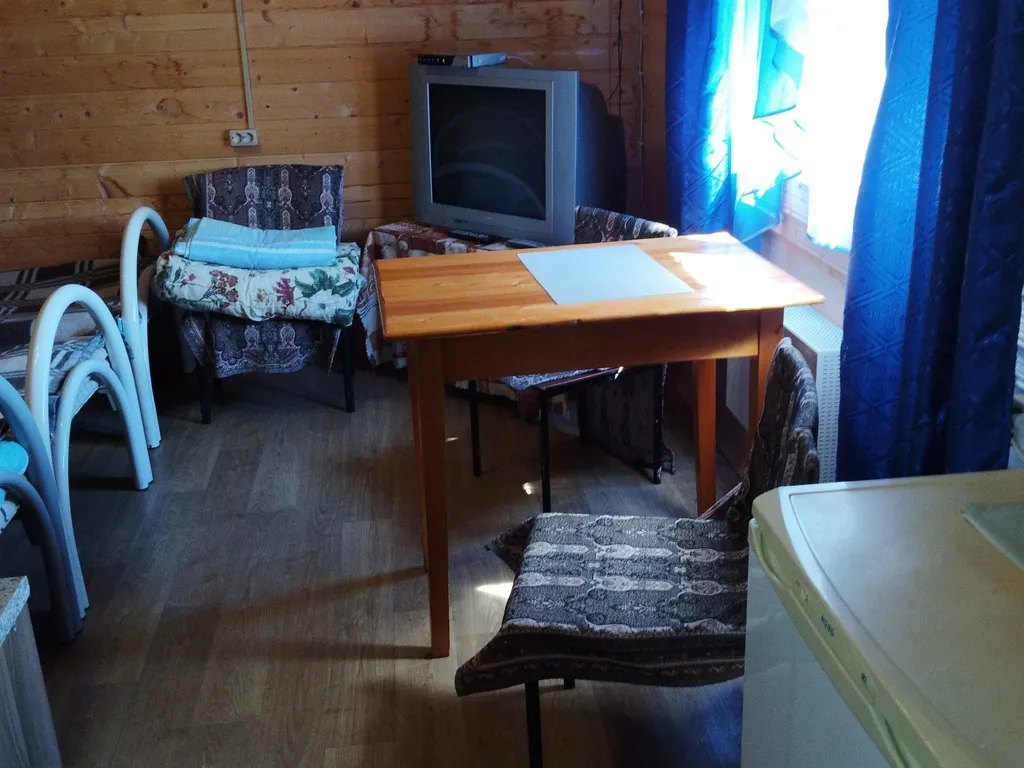 Коттедж Уютный домик на берегу реки — Лодейное Поле