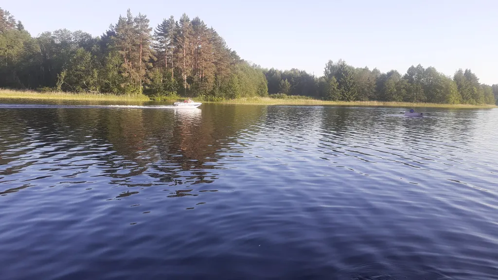 Коттедж Благоустроенный дом для двоих на берегу озера Селигер — Заборки