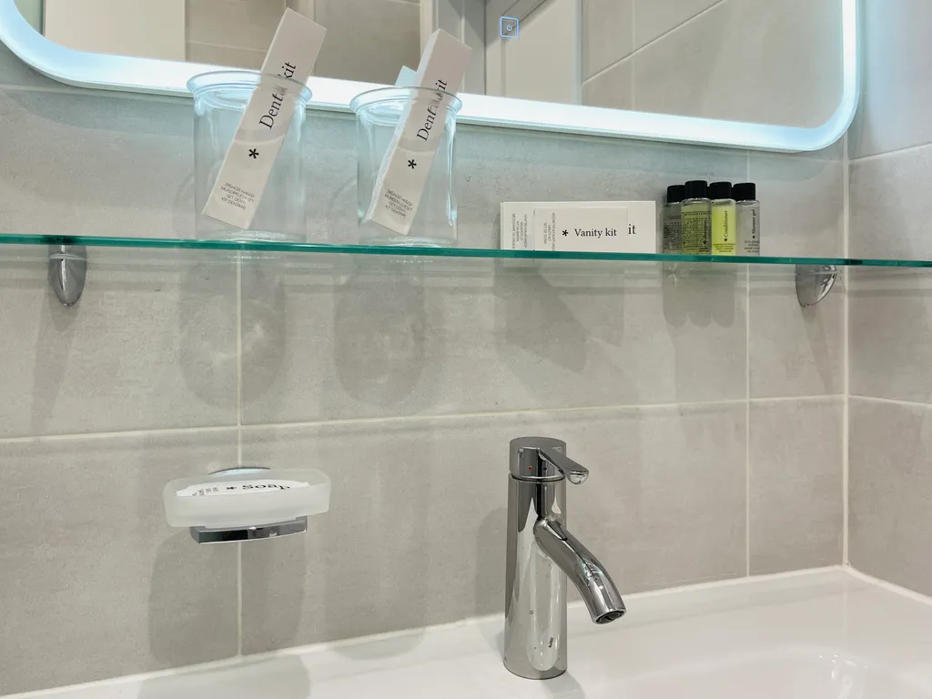 Фреш Двухкомнатная квартира с гостиной и с душевой кабиной