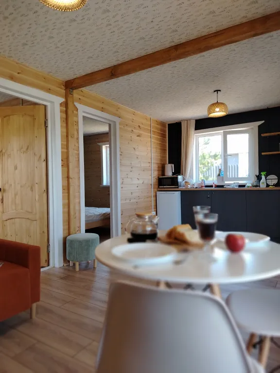 Дом с душой у соснового леса